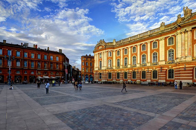 Town Hall Square