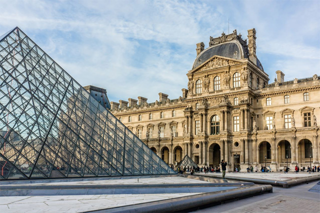 Louvre Museum