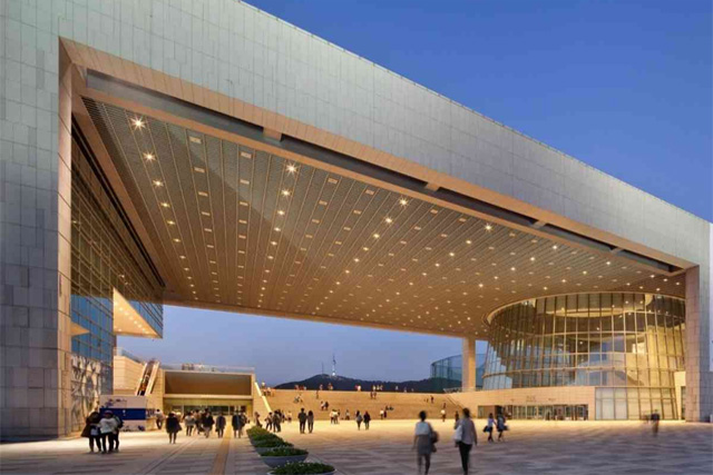 韓国国立中央博物館