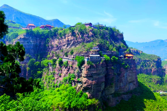 蒼岩山