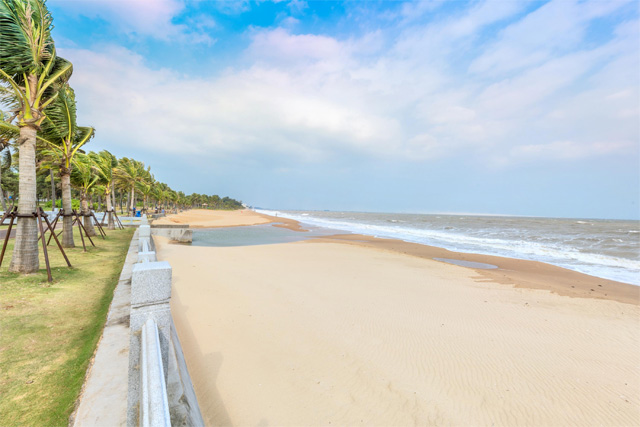 Holiday Beach