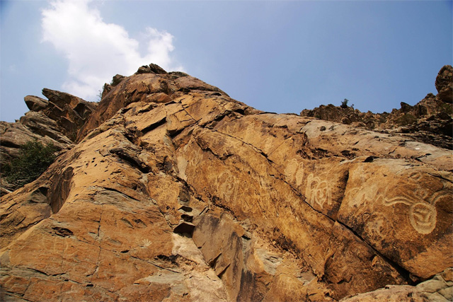 Helan Mountain Rock Painting