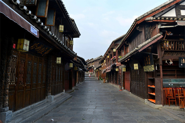 Guiyang top ten list of tourist attractions, into the ecological city to enjoy the green life!