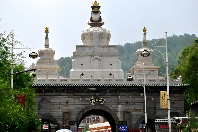 Xining top ten tourist attractions list, quietly enjoy the Qinghai lake quiet and magnificent!