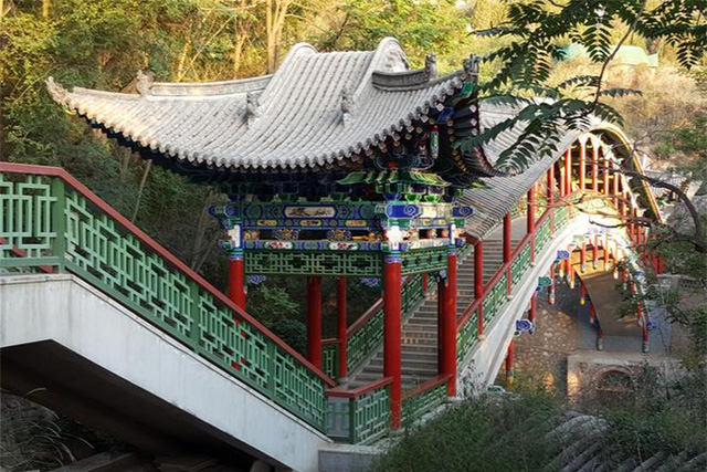 Wuquanshan Park