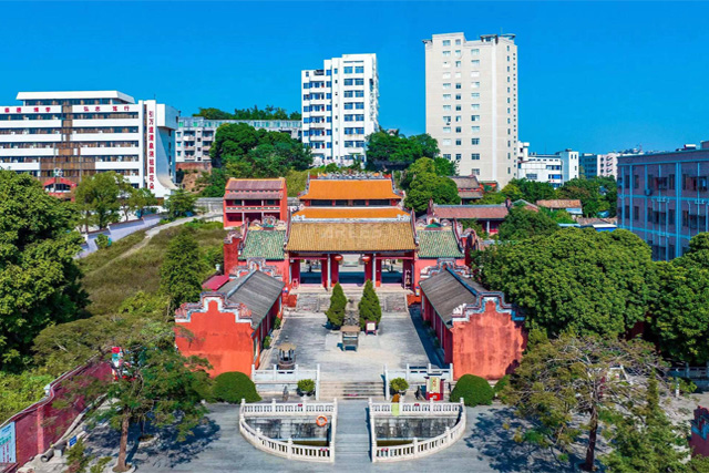 Confucius Temple in Huazhou