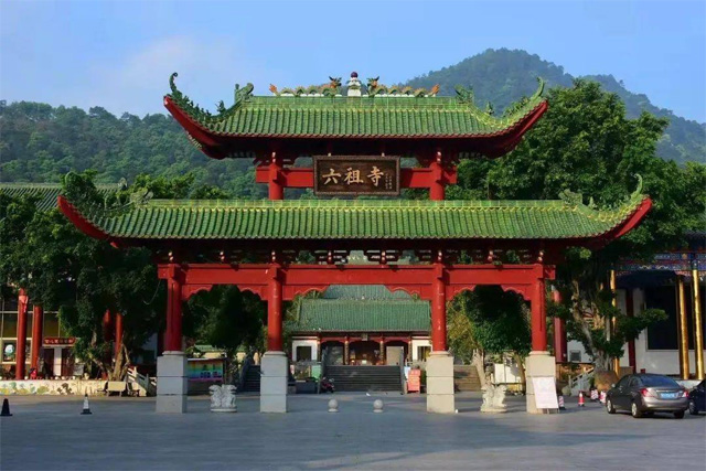 Liuzu Temple