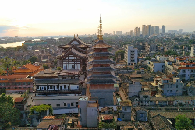 Shuangfeng Temple