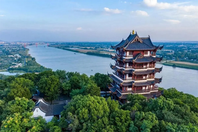 Yangtze River Quarry Cultural and Ecological Tourism Area