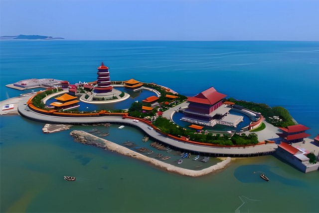 Pavillon Penglai-Sanxianshan-Huit Immortels de la ville de Yantai
