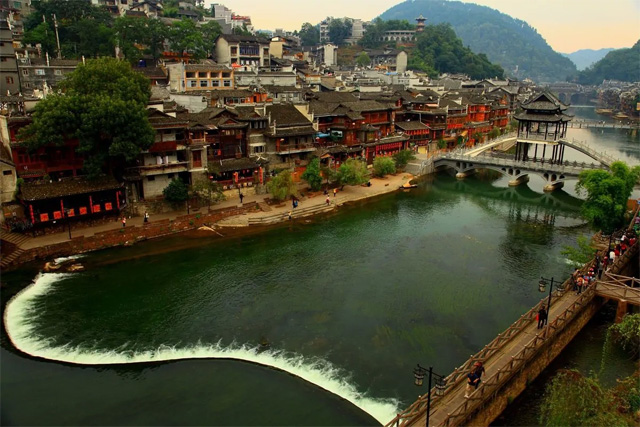 Tourist Area of Fenghuang Ancient City in Xiangxi Tujia and Miao Autonomous Prefecture