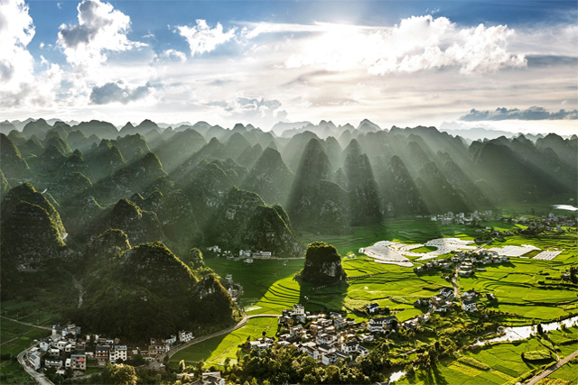 黔西南州万峰林景区